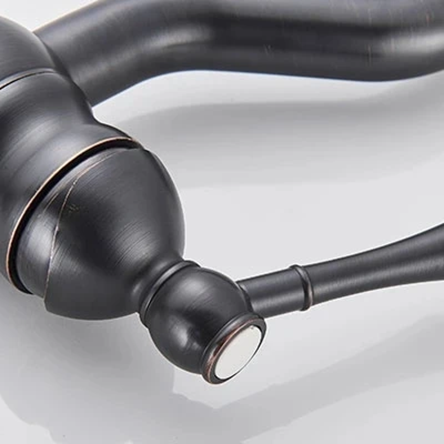 Kiruna - Antique 360° Swivel Vessel Sink Faucet