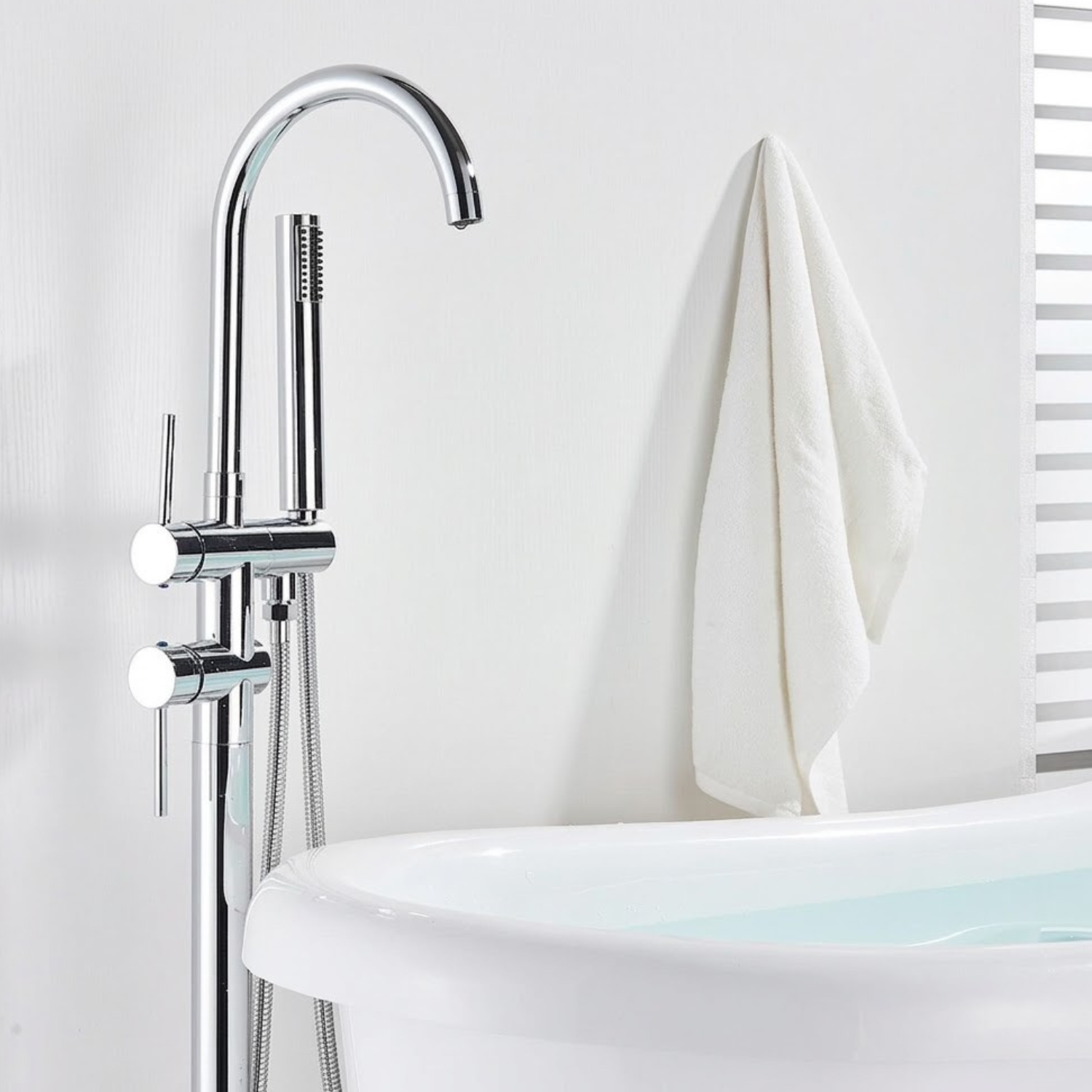 Klaralven - Bathtub Shower Faucet Set Floor Standing Shower System with 360 Swivel Spout Bathroom Bath Bathtub Mixer