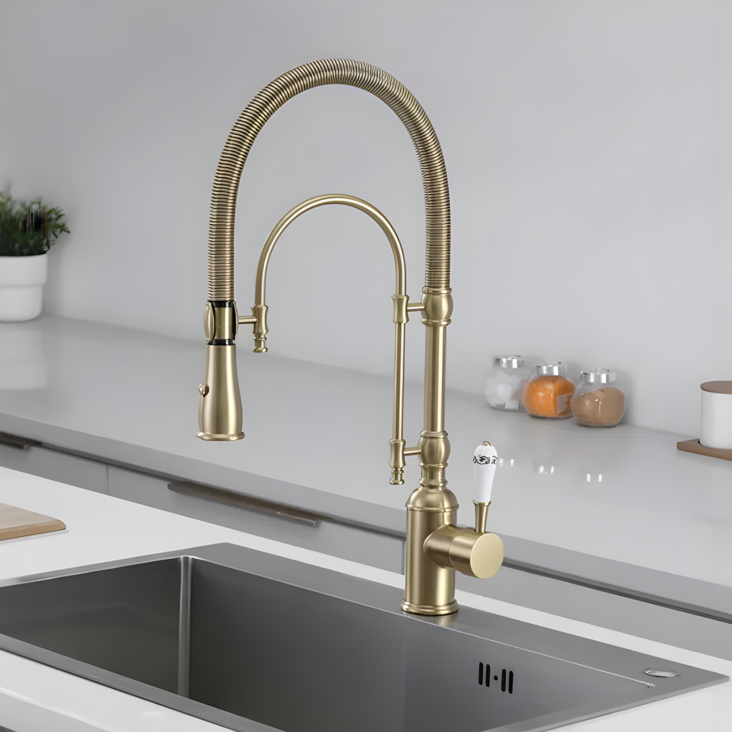 Visby - 360° Pull-Down Kitchen Faucet with Spring Spout Hot & Cold Mixer