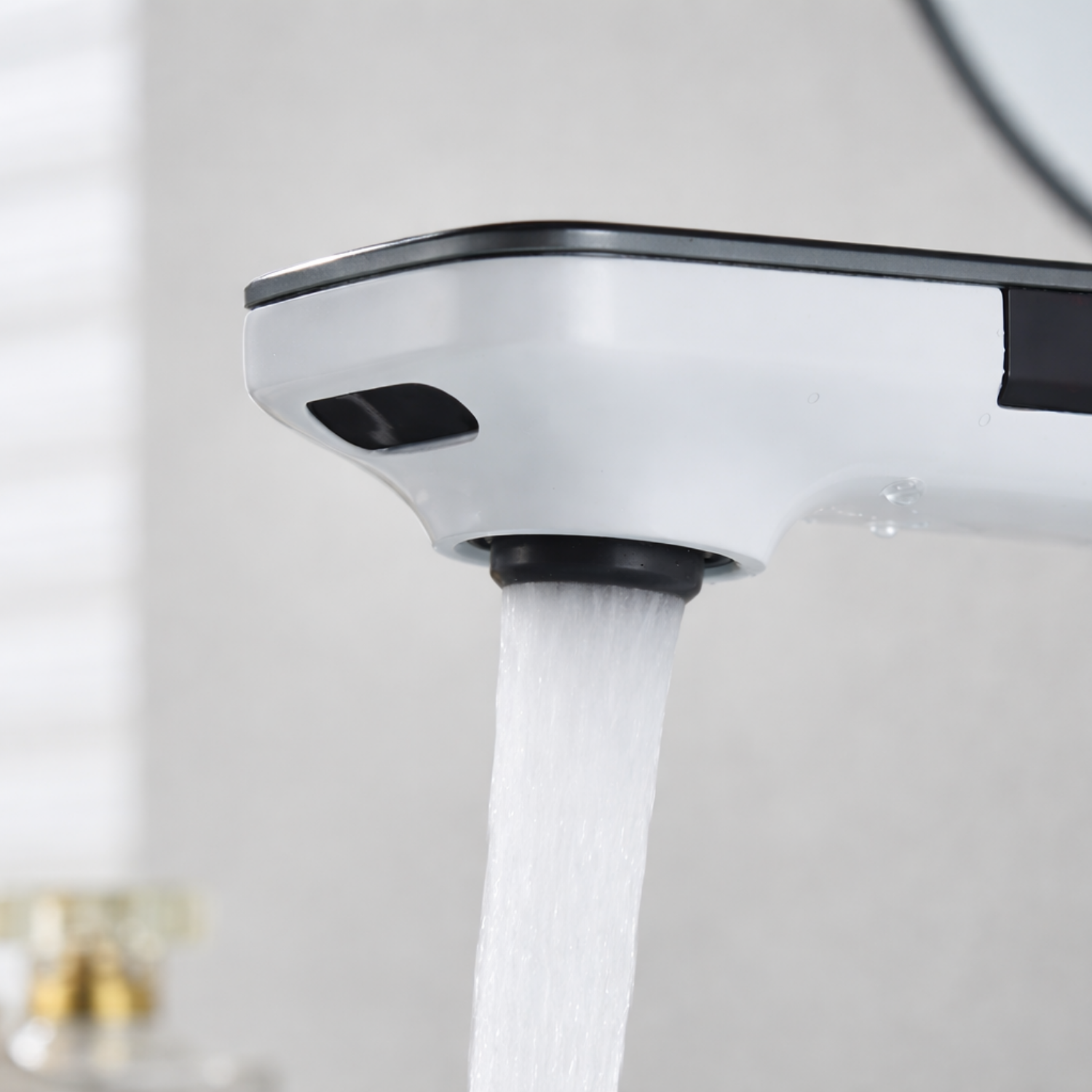 Voss - Smart Sensor Digital Basin Faucet