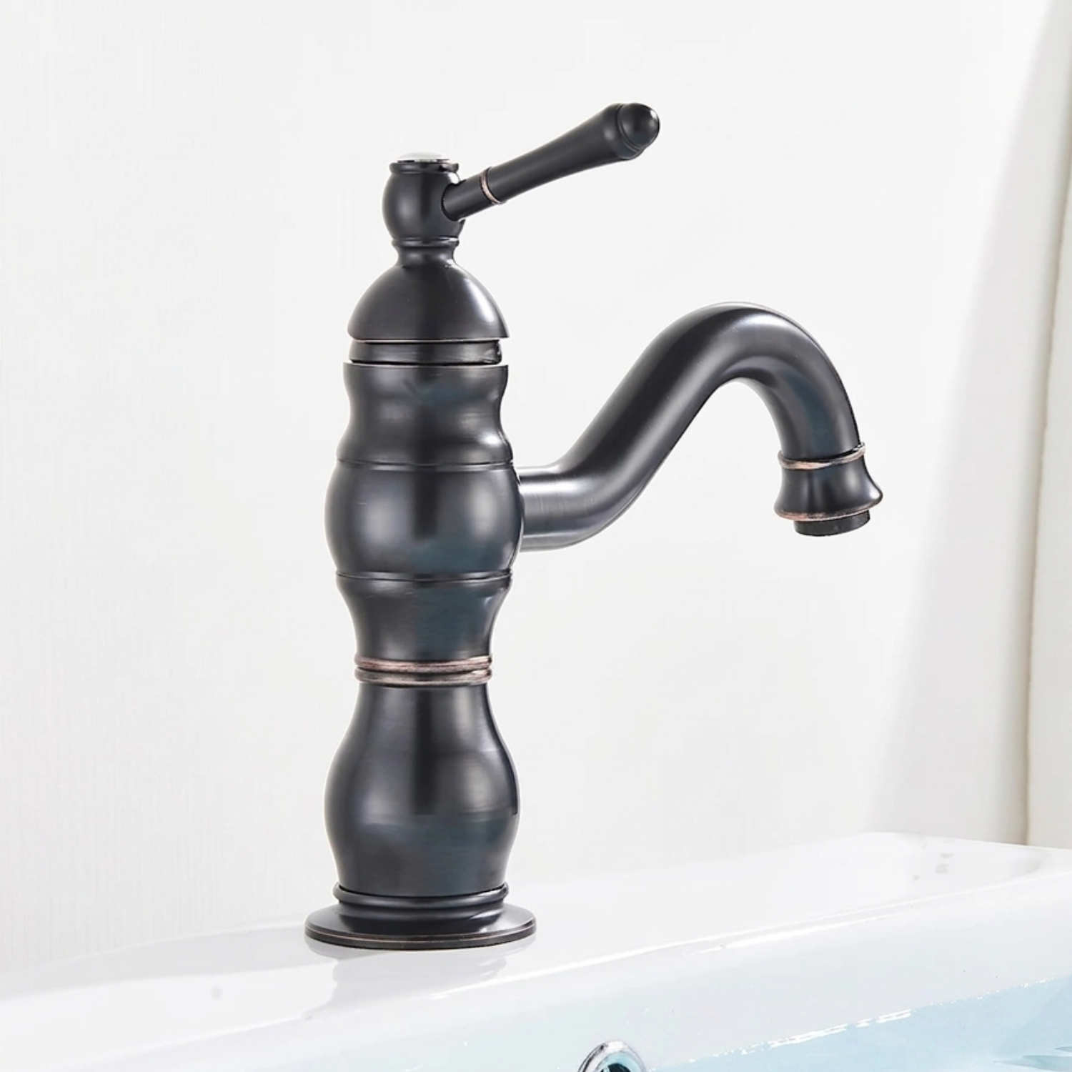 Kiruna - Antique 360° Swivel Vessel Sink Faucet